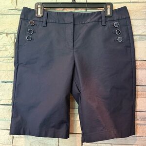 Ann Taylor Womens Size 6 Dark Navy Flat Front Walking Shorts